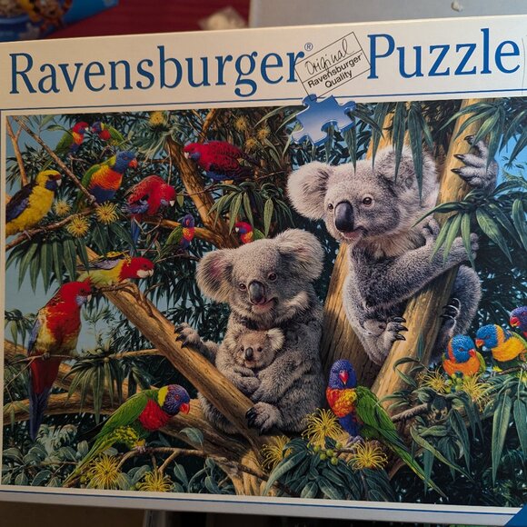 Ravensburger 500 piece puzzles both missing a piece - Picture 1 of 4